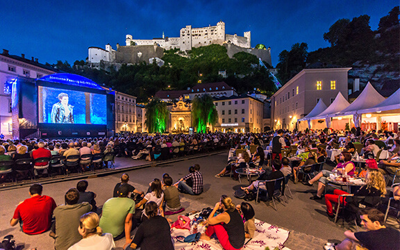 Public Viewing der Salzburger Festspiele